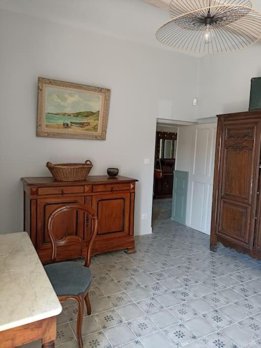 Maison Rosiris Pernes-les-Fontaines Exterior foto